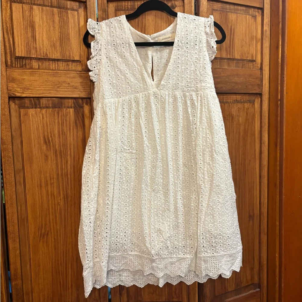 White Eyelet V-Neck Sleeveless Dress - Picture 2 of 12